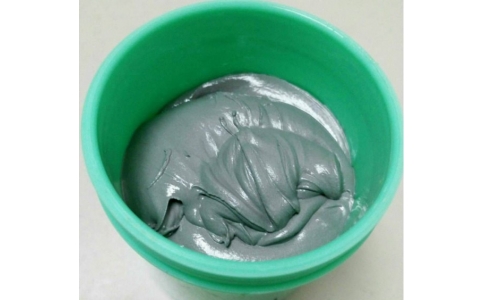 smt生產(chǎn)廠(chǎng)在貼片加工中如何使用錫膏