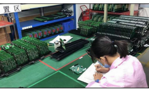 SMT貼片廠(chǎng)_貼片加工人工目檢